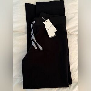 NWT FIGS Livingston basic scrub pants